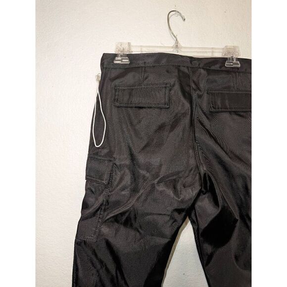 NWOT MNML Snap Zipper II Black Nylon Cargo Pants Size 28 - Picture 6 of 15